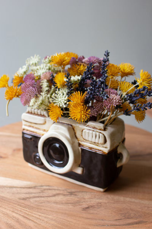 CERAMIC CAMERA PLANTER