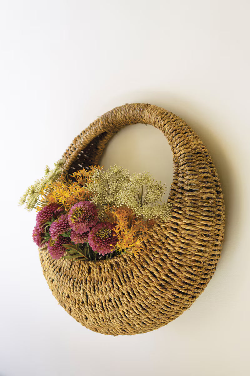 WOVEN VINE WALL BASKET