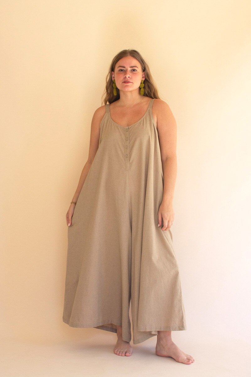 Adjustable Strap Flowy Jumper with Button Detail / Oatmeal