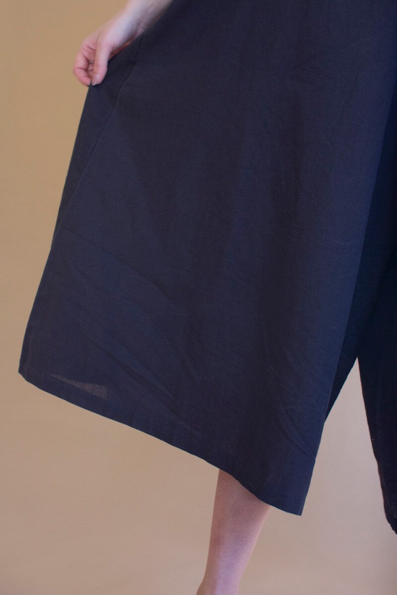 Adjustable Strap Flowy Jumper with Button Detail / Midnight