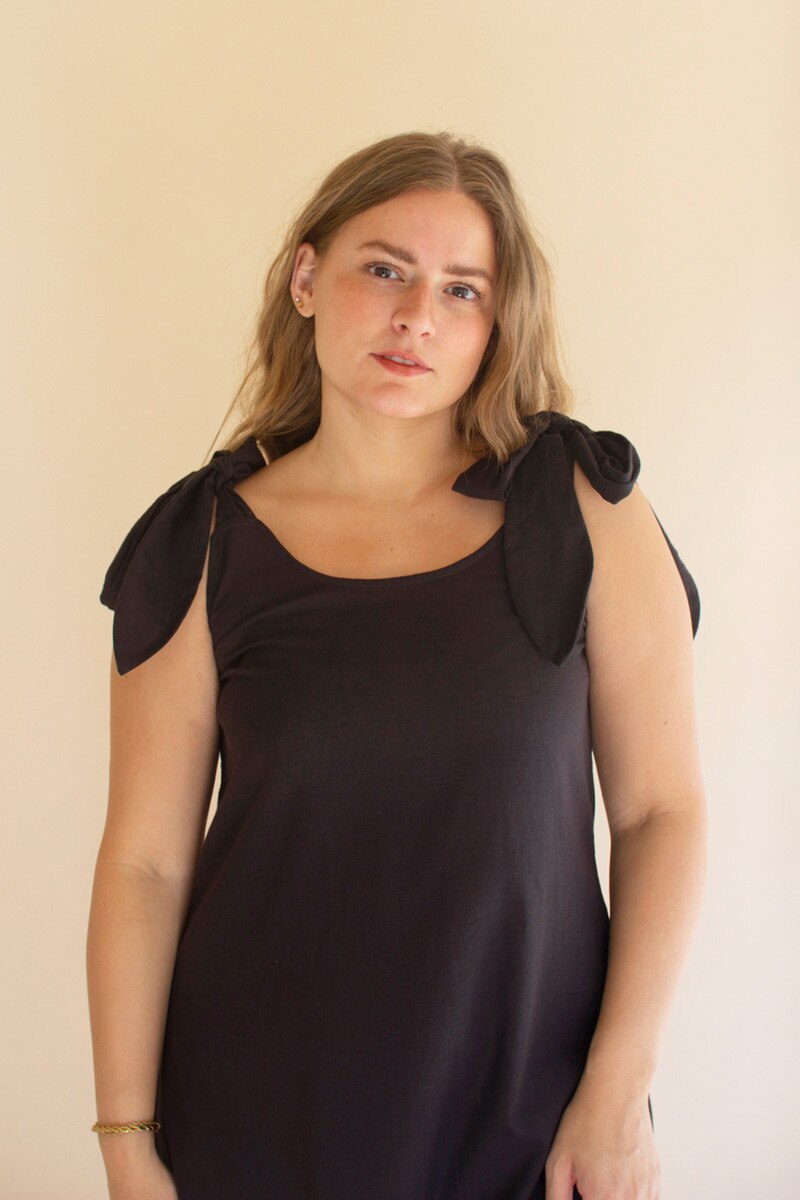 Tie-Shoulder Dress with Pleated Hem / Midnight