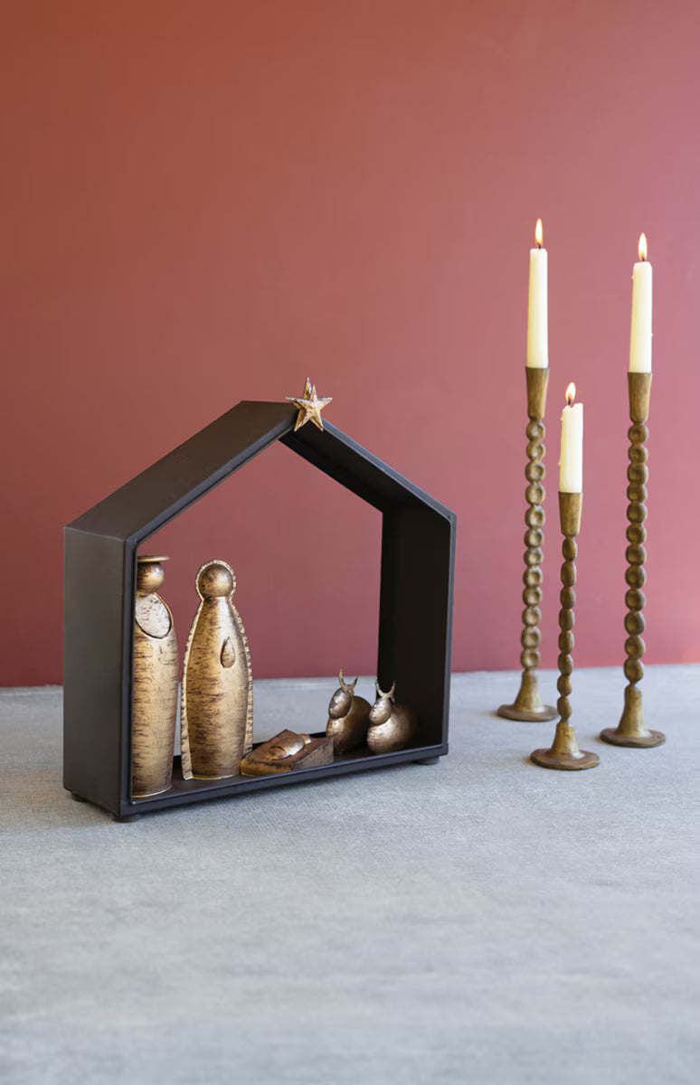 METAL NATIVITY AND BARN