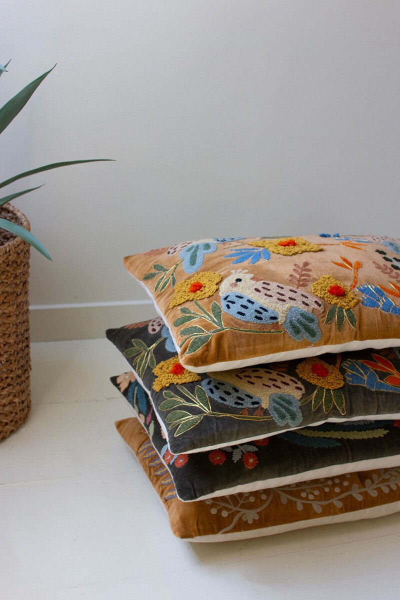 SET OF TWO EMBROIDERY PILLOWS WITH FLOWERS - ONE EACH COLOR