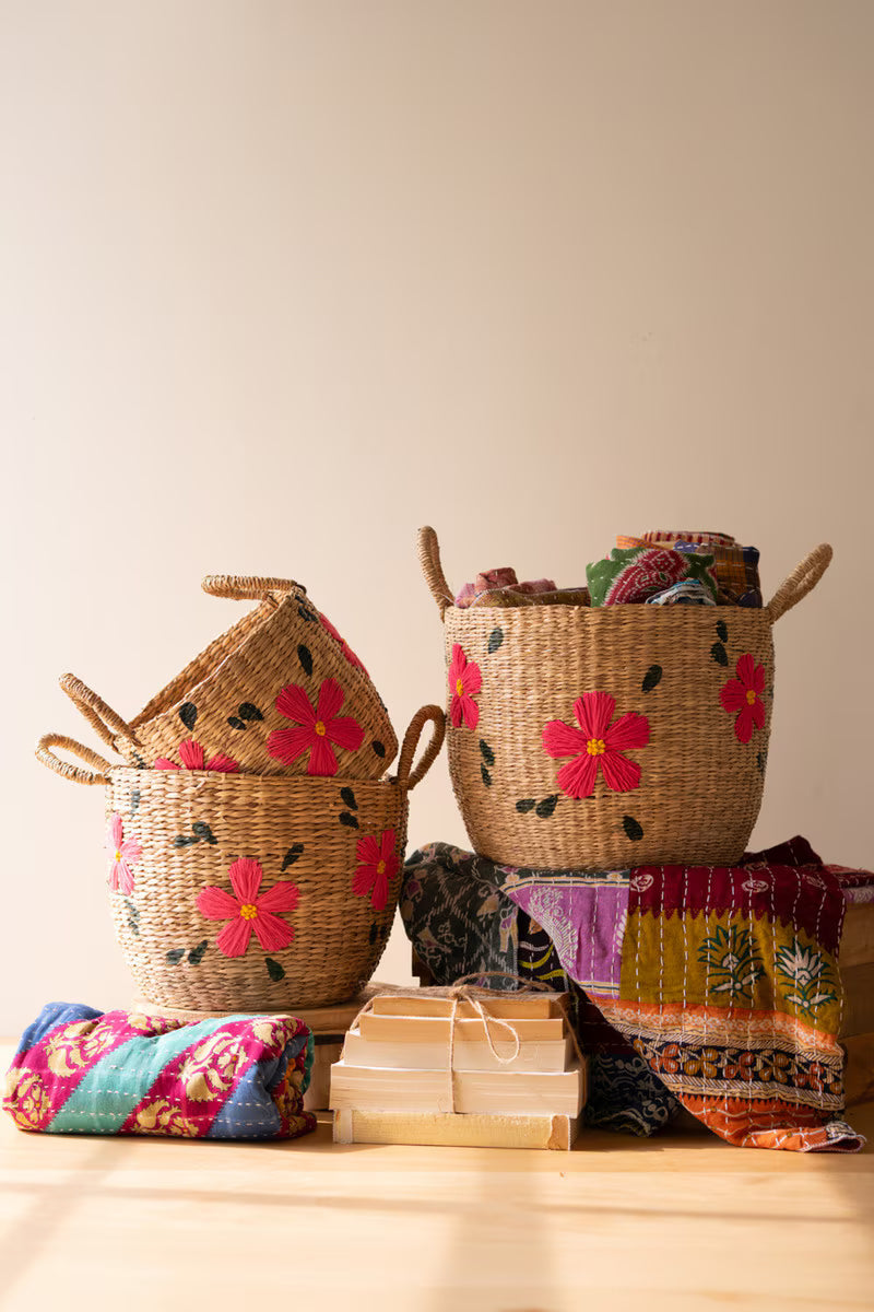 Set of 3 Seagrass Baskets with Embroidered Flowers