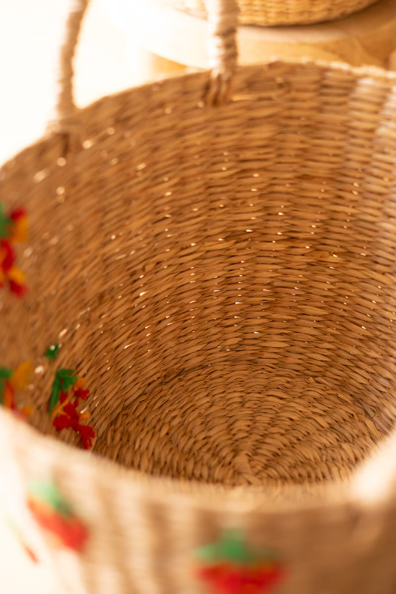 Set of 3 Seagrass Baskets with Embroidered Fruit